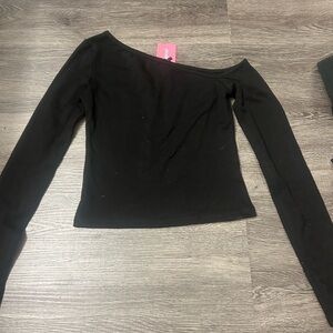 edikted off the shoulder top NEVER WORN NEW WITH TAGS